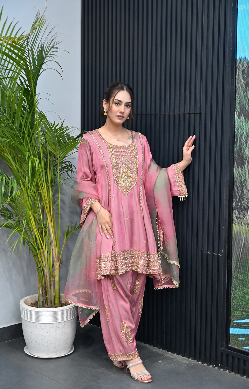 Soft Pink & Sage hand embroidery set - Image 2